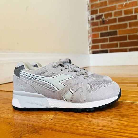 Diadora SAMPLE Women's Size 3.5 High Cushioned Running Shoes - Picture 5 of 16